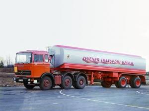 1970 Mercedes-Benz LPS2032